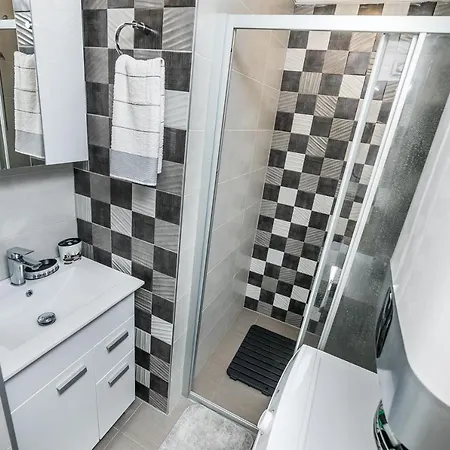 Gray Luxe Apartament Belgrad