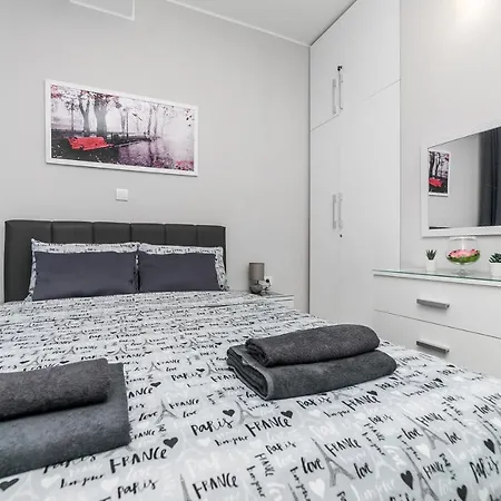 Gray Luxe * Bělehrad